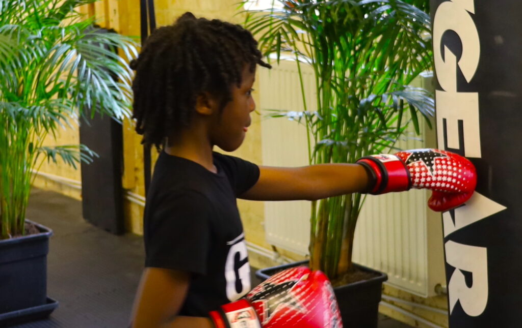 kids muaythai kickboxing